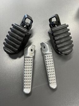 Originální stupačky Honda XL750 2023