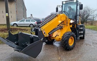 Kolový nakladač 1,8tuny zdvih