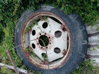 Pneumatiky na traktor