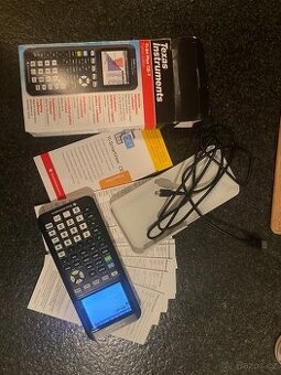 Prodám grafickou kalkulačku TI-84 Plus CE-T Python Edition - 1