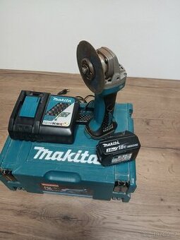 Makita DGA452RFJ - Aku úhlová bruska 115mm
