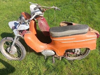 UKLID GARÁŽE PIONÝRY