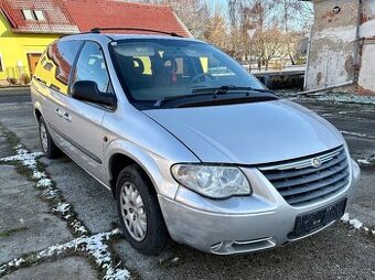 Chrysler Grand Voyager 2,5 CRD