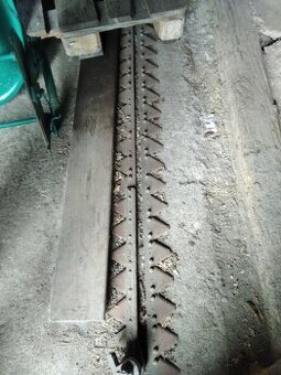 Prodám kosy  na Claas AVERO- LIŠTA V- 540-2KUSY