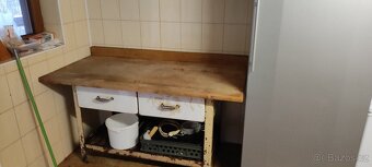 Stůl na bourání masa - 1