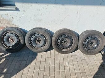 5x100 letní 195/55 R15 DOT 4024 6-7mm 