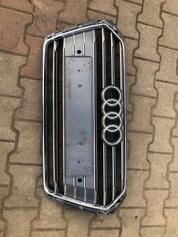 Mřížka maska Audi A4 b9