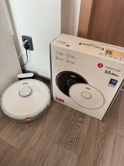 Roborock S5 Max White - velmi málo používaný