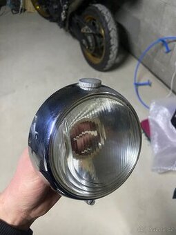 Predni svetlo pionýr jawa