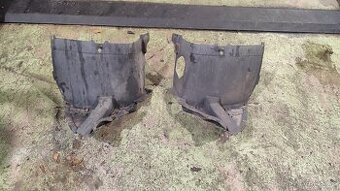 Přední podběhy pravý/ levý VW Passat B8