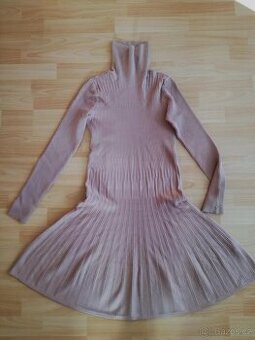 Šaty Guess - NOVÉ vel.L (40-44)