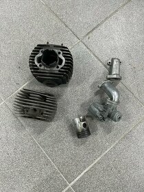 válec, hlava, píst, karburátor a kolena na jawa pionýr