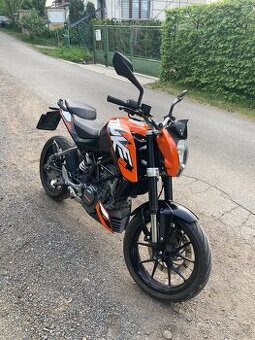KTM Duke 125 (2016) – STK do 2030