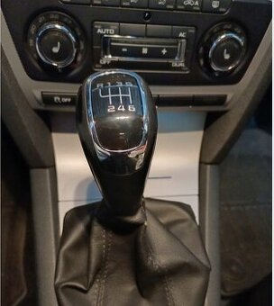 Krytka Hlavice Řadicí Páky Škoda Octavia 2 Yeti