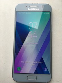 Samsung Galaxy A3 - 1