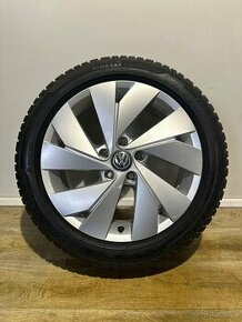 VW Golf VIII - zimní orig. ALU sada 5x112 R17