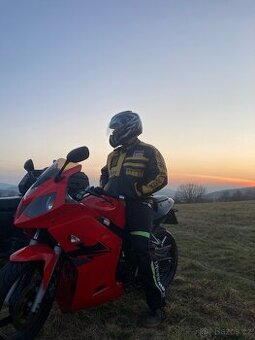 Daelim Roadwin 125 r