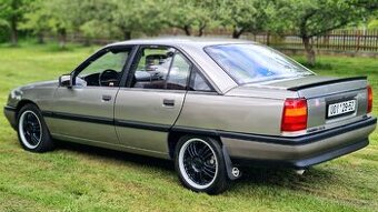 OPEL OMEGA A 1987 2.0i 85KW, nová STK
