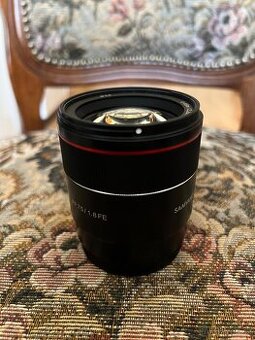 Samyang FE 75mm f 1.8 (Sony E)