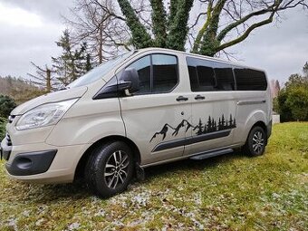 Ford Tourneo Custom 8 míst + obytná vestavba
