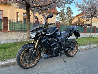 Kawasaki z750 r