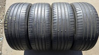 Letní pneu 245/40/19 Pirelli