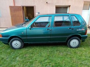 fiat uno
