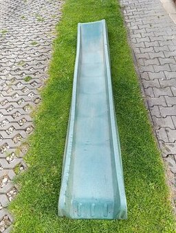 Dětská skluzavka