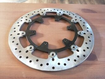 Nový kotouč Brembo 320mm Supermoto