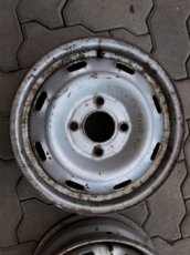 4,5Jx13 4x108 ocelový disk Peugeot 205