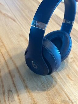 Bezdrátová sluchátka Beats by Dr. Dre Studio3 Wireless A1914