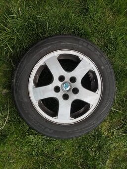 Letní pneumatiky NEXEN 185/60R14 na discích