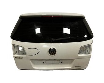 Páté dveře bílá barva LB9A VW Passat B6 kombi r.v. 2009