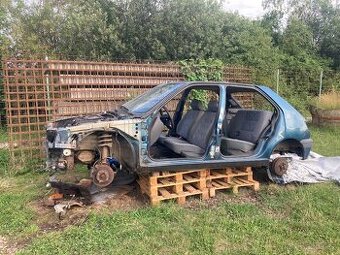 Peugeot 306 díly levně