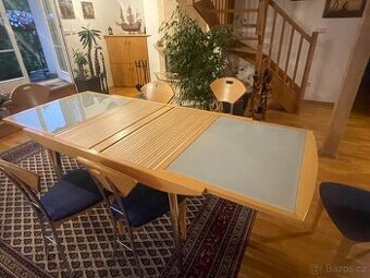 Designový rozkládací jídelní stůl + 6 židlí