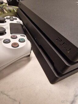 Playstation 4 Pro 1tb