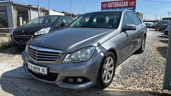 Mercedes-Benz C200CDi 100kW Stav,ALU,Tažné