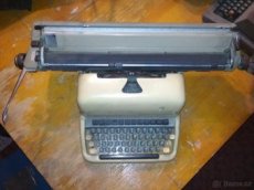 Psací stroj Remagg 11" , 21" a Consul