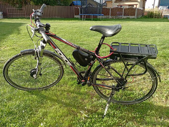 Trekové elektrokolo Force