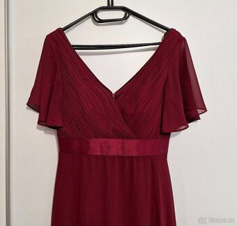 Vínové společenské šaty vel. 40