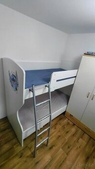 Dvoupatrová postel + matrace