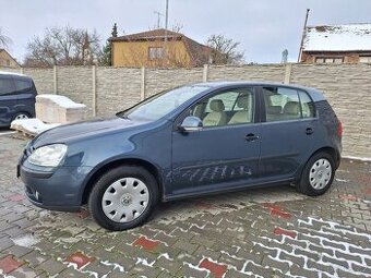 Volkswagen Golf, 1,9TDi,4MOTION,77kW,tažné,výhřev - 1