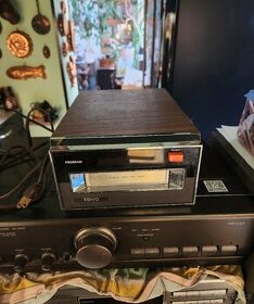 8 TRACK PŘEHRÁVAČ TOP STAV