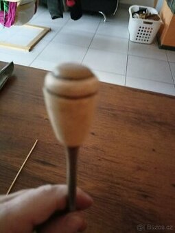 Škoda Felicia,Spartak. Řadící páka na volant