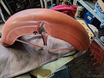 Přední blatník na Jawa 350/360 krásný