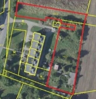 Prodej komerčního pozemku 3015 m² Běrunice - Velké Výkleky