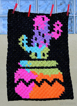 Originální háčkovaný obraz kaktusu - Pixel Art