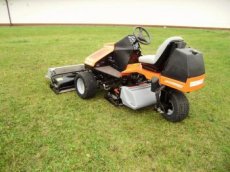 Vřetenová sekačka TK1900 Triking na fotbal + broušení vřeten