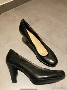 Kožené černé lodičky 38 Lazzarini