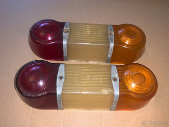 Kryty zadních světel Škoda 1202